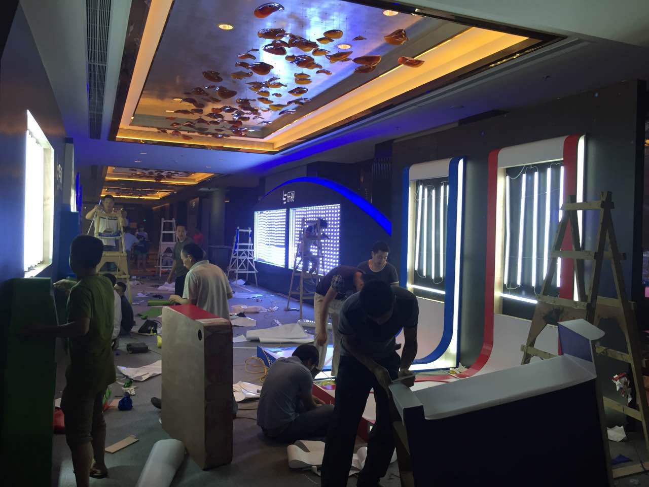 成都活動(dòng)策劃執(zhí)行，樂(lè)2系列品鑒暨渠道訂貨大會(huì)